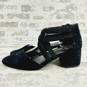 New Eileen Fisher Kyra Black Tumbled Leather Crisscross Block Heel Sandals E281